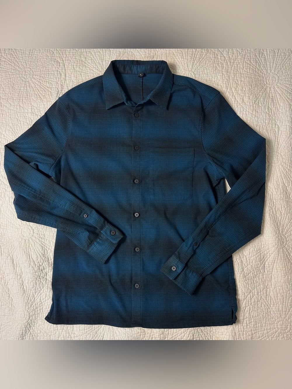Lululemon Masons Peak Blue Flannel Shirt Mens Medium